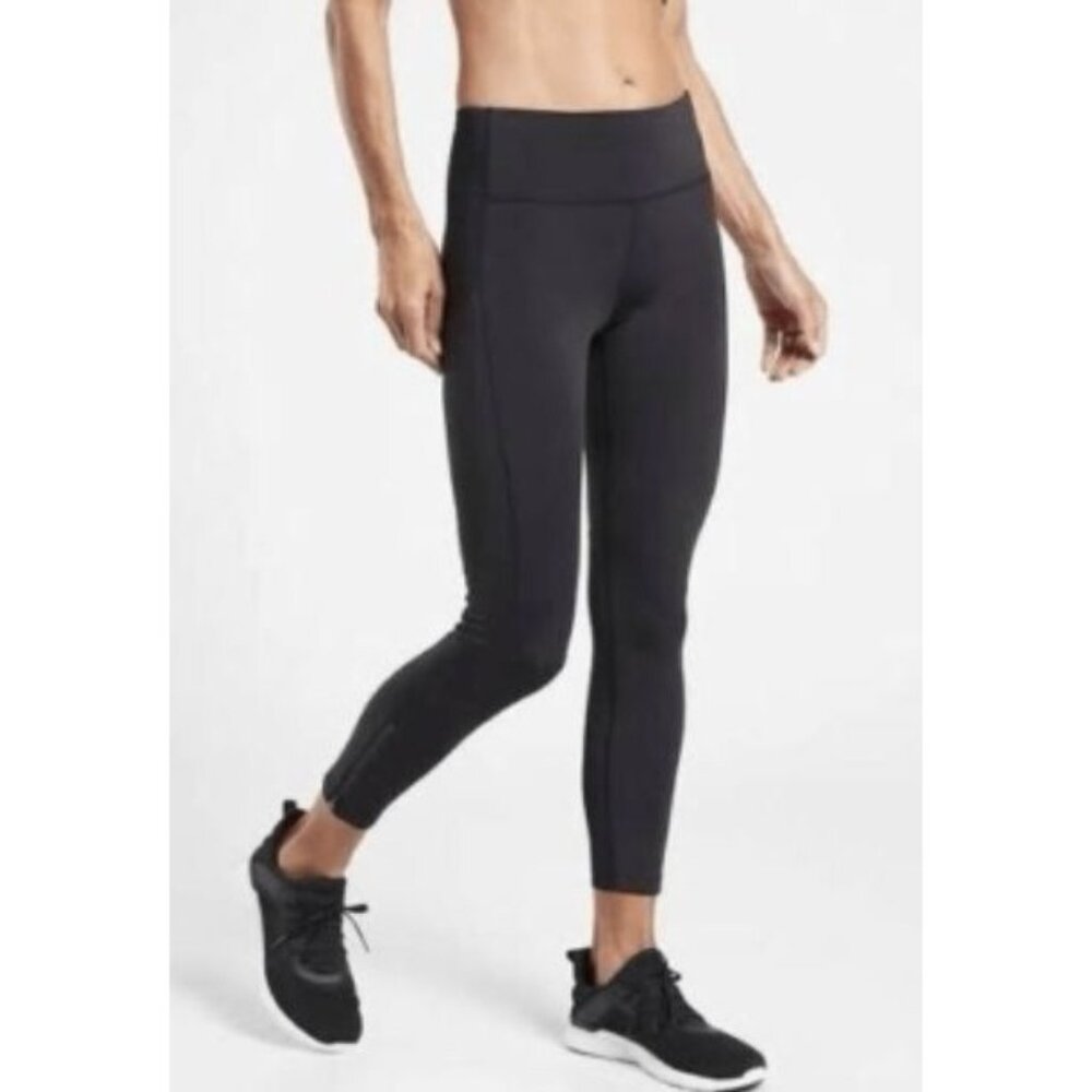 ATHLETA ultimate run 7/8 tight in black size S